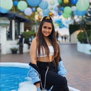 White cotton crop top